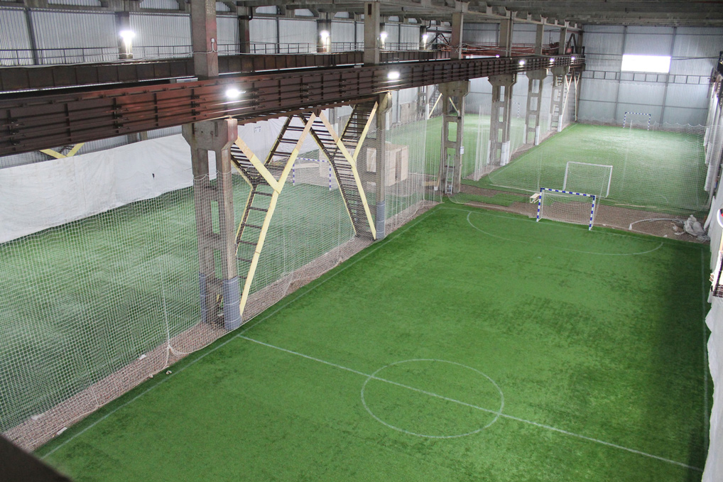 Мини-футбольный манеж на Рязанской с 4 (четырьмя) футбольными полями